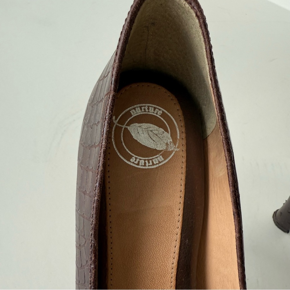 Nurture by Lamaze Brown Croc-Embossed Heels - Picture 11 of 14